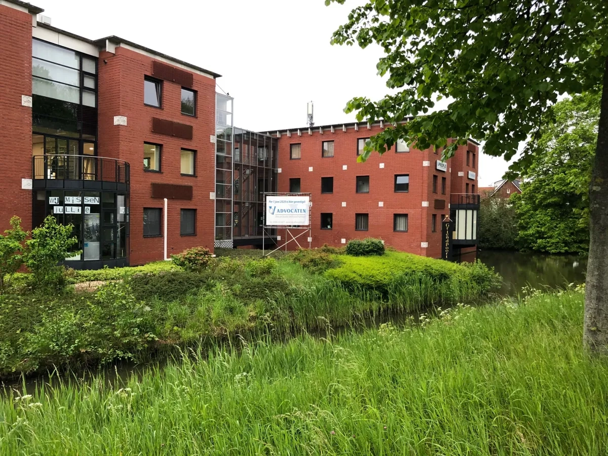 KANCELARIA ADWOKACKA Z DOFINANSOWANIEM DO ADWOKATA. | Oud-Beijerland