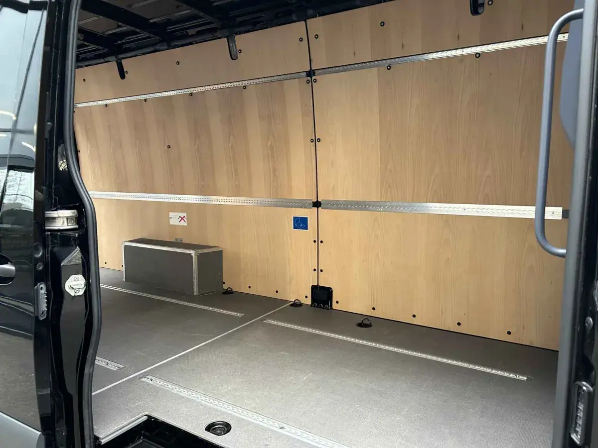 Przewóz osób, Transport, Przeprowadzki, lotniska | Breda | €100.00