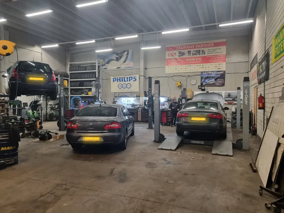 Warsztat samochodowy Eindhoven Holandia Sklep motoryzacyjny | Best